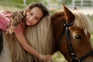  	colo-équitation-enfant