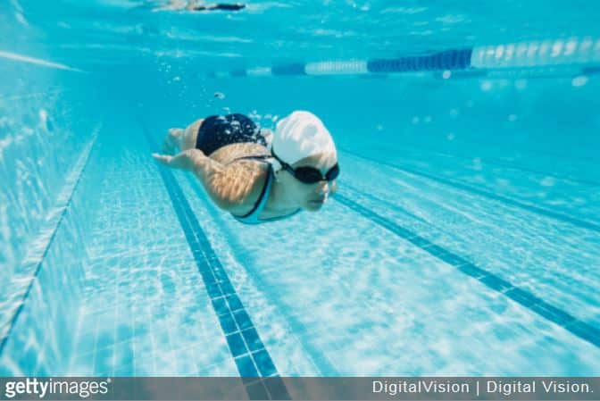 bienfaits-natation-sante-piscine-nager-sport